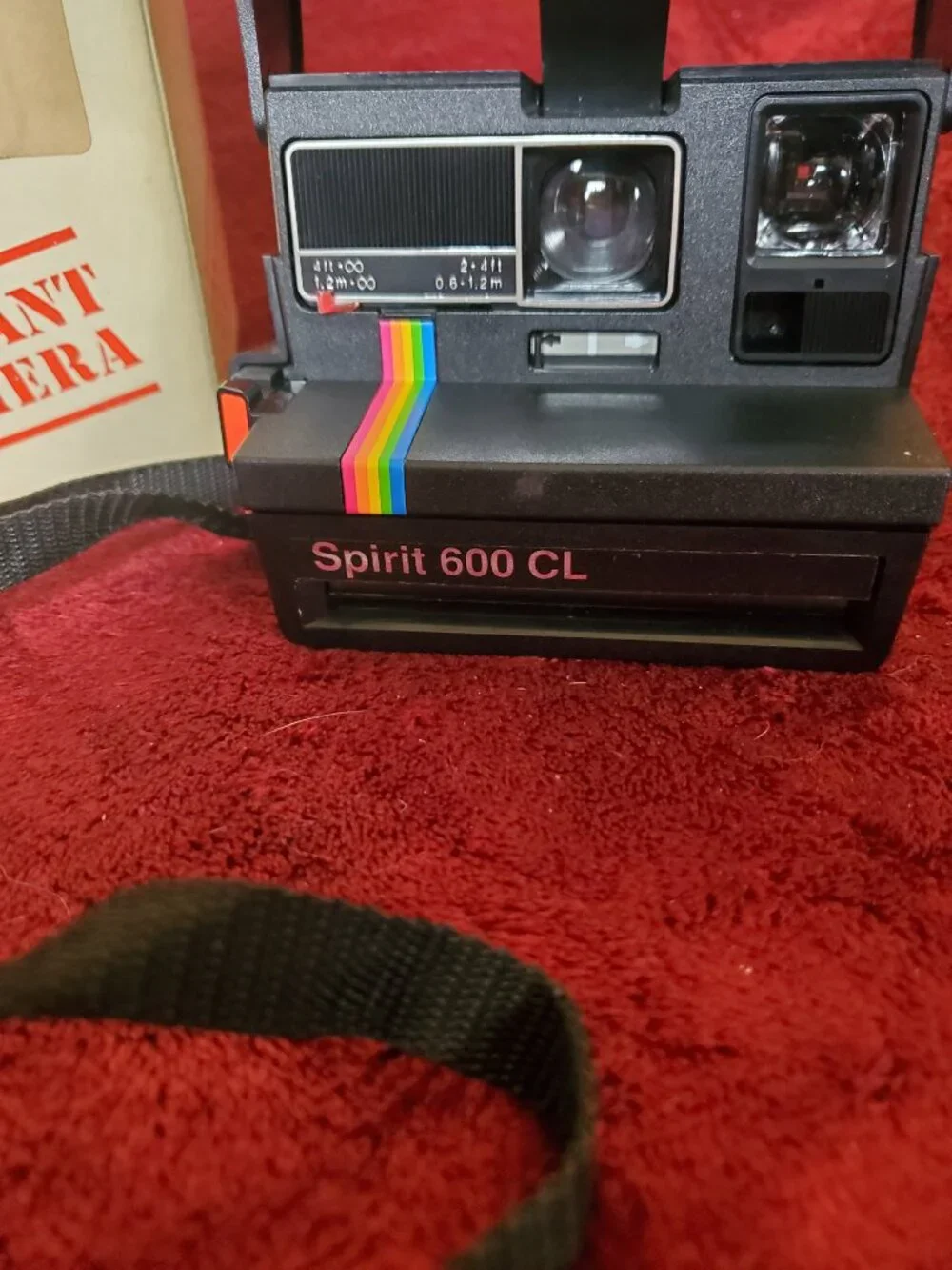 Polaroid Spirit 600 CL Instant Camera with Box and Strap-Excellent Condition